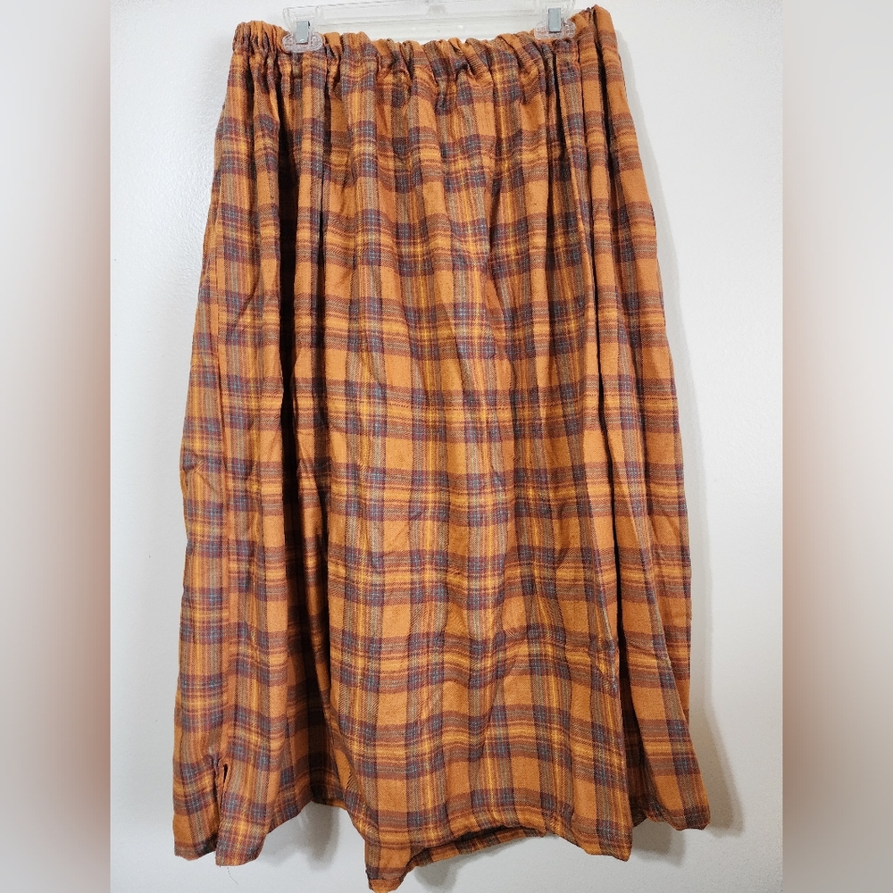 Plaid Tan and Brown Women's Peasant Skirt Size Medium